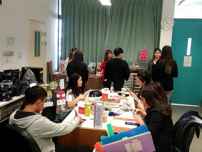密集準備中圖片